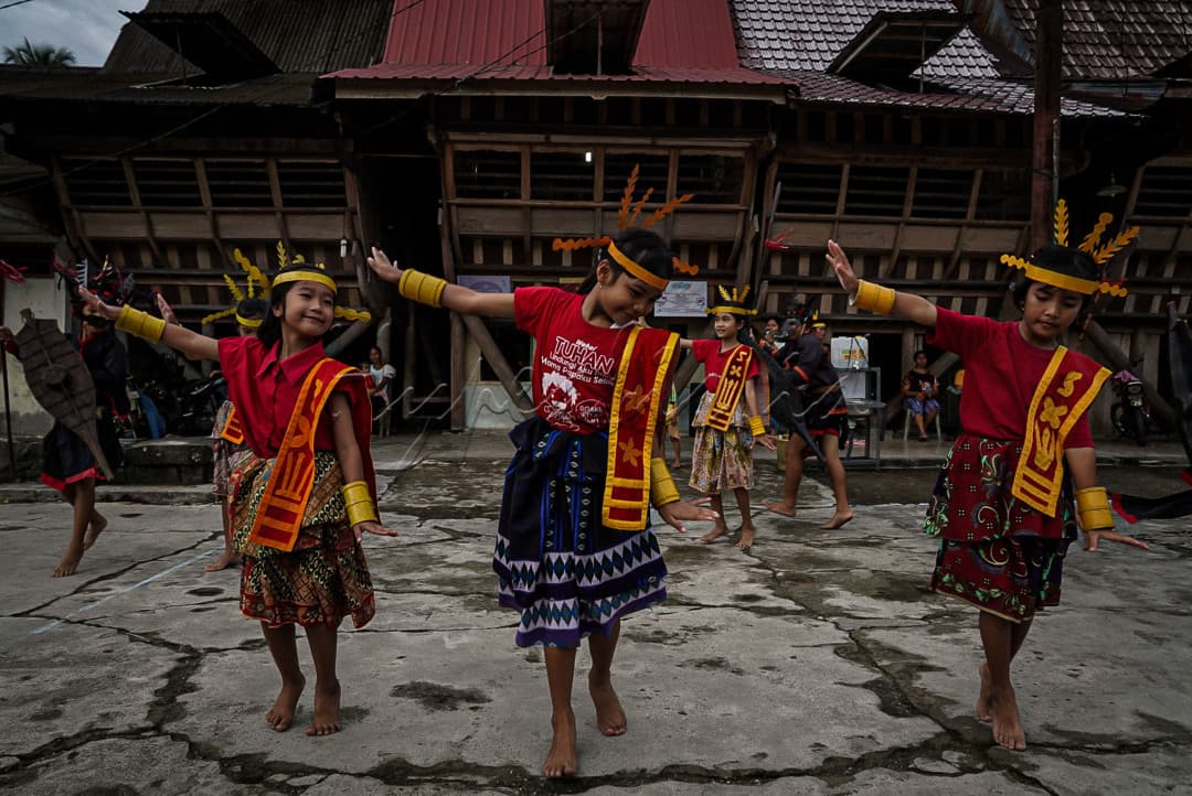 manud-jaya dance